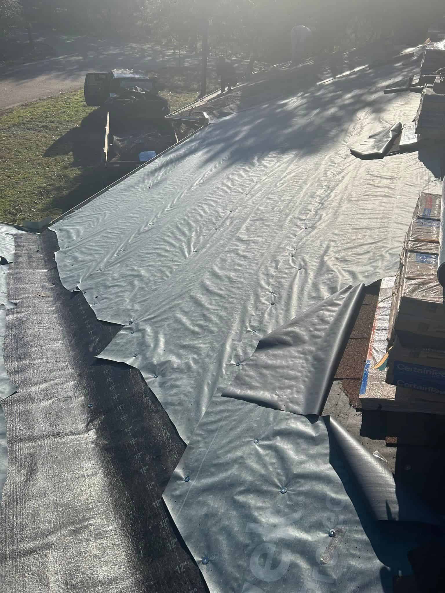  Emergency Tarping image